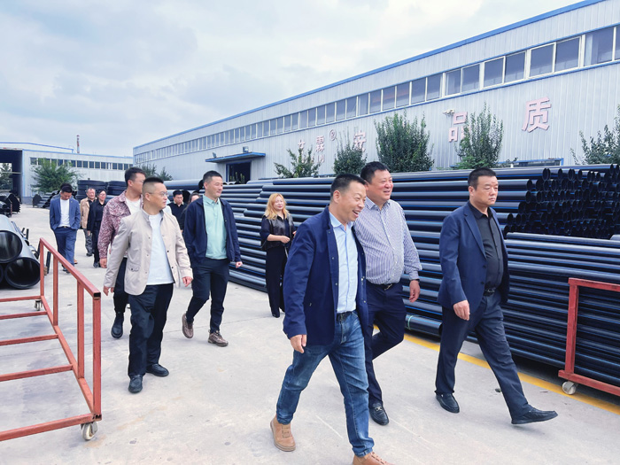 交大总裁班师生进入ag倍投(中国)360百科实业参观学习 交大总裁班师生进入ag倍投(中国)360百科实业参观学习