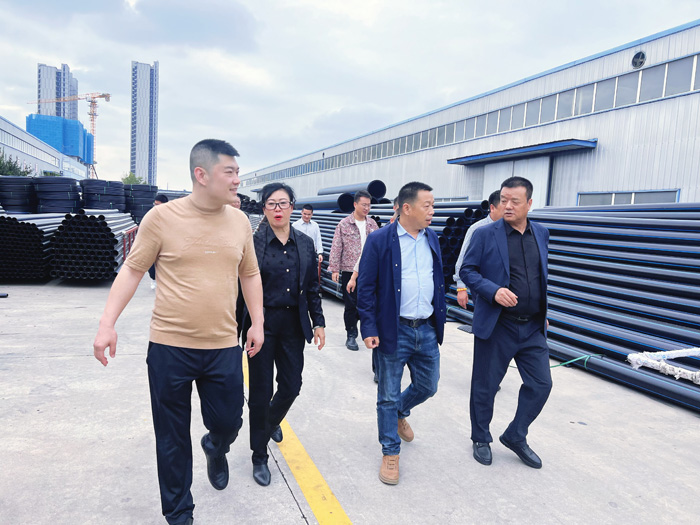 交大总裁班师生进入ag倍投(中国)360百科实业参观学习 交大总裁班师生进入ag倍投(中国)360百科实业参观学习